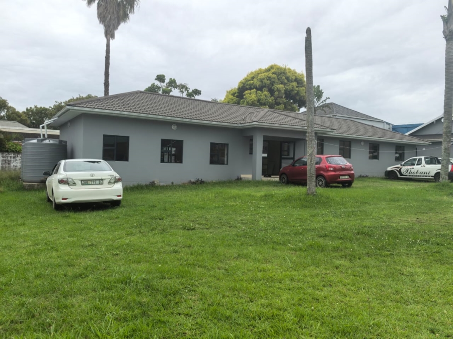 Commercial Property for Sale in Vincent Eastern Cape